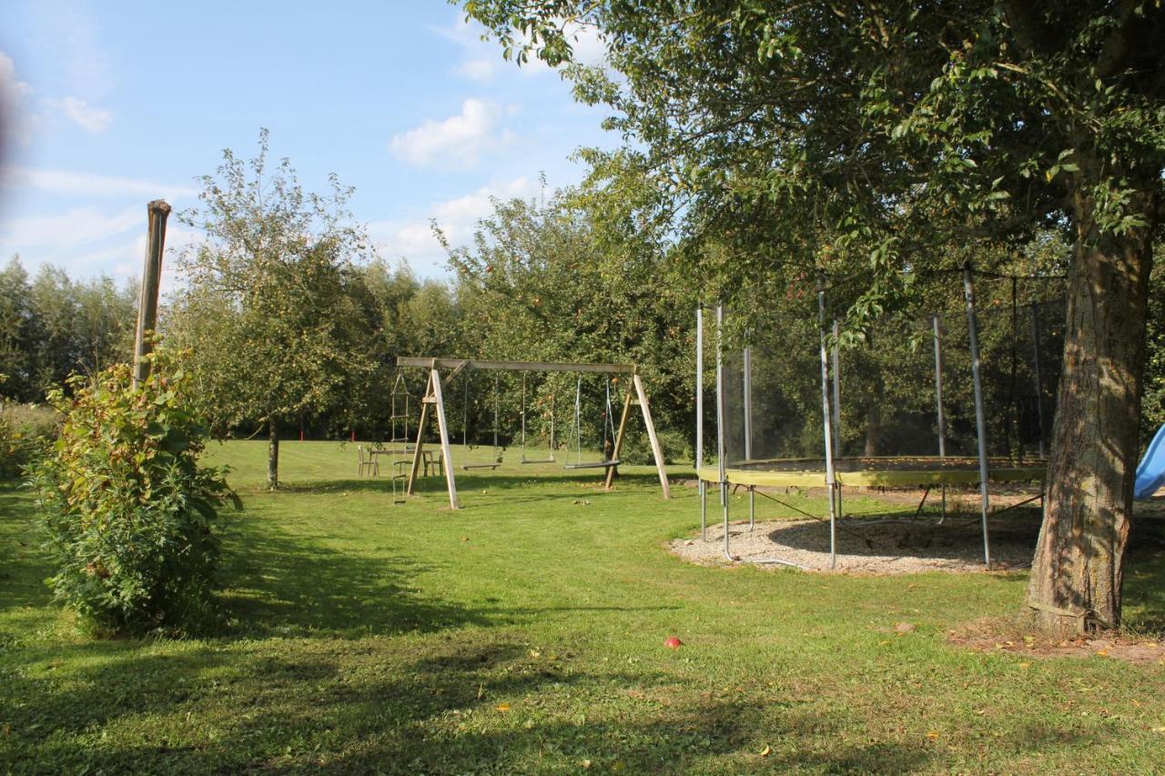 B&B 'T Zwaluwnest Heuvelland Exteriör bild