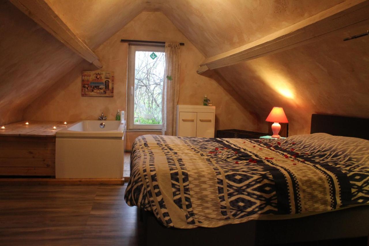 B&B 'T Zwaluwnest Heuvelland Exteriör bild