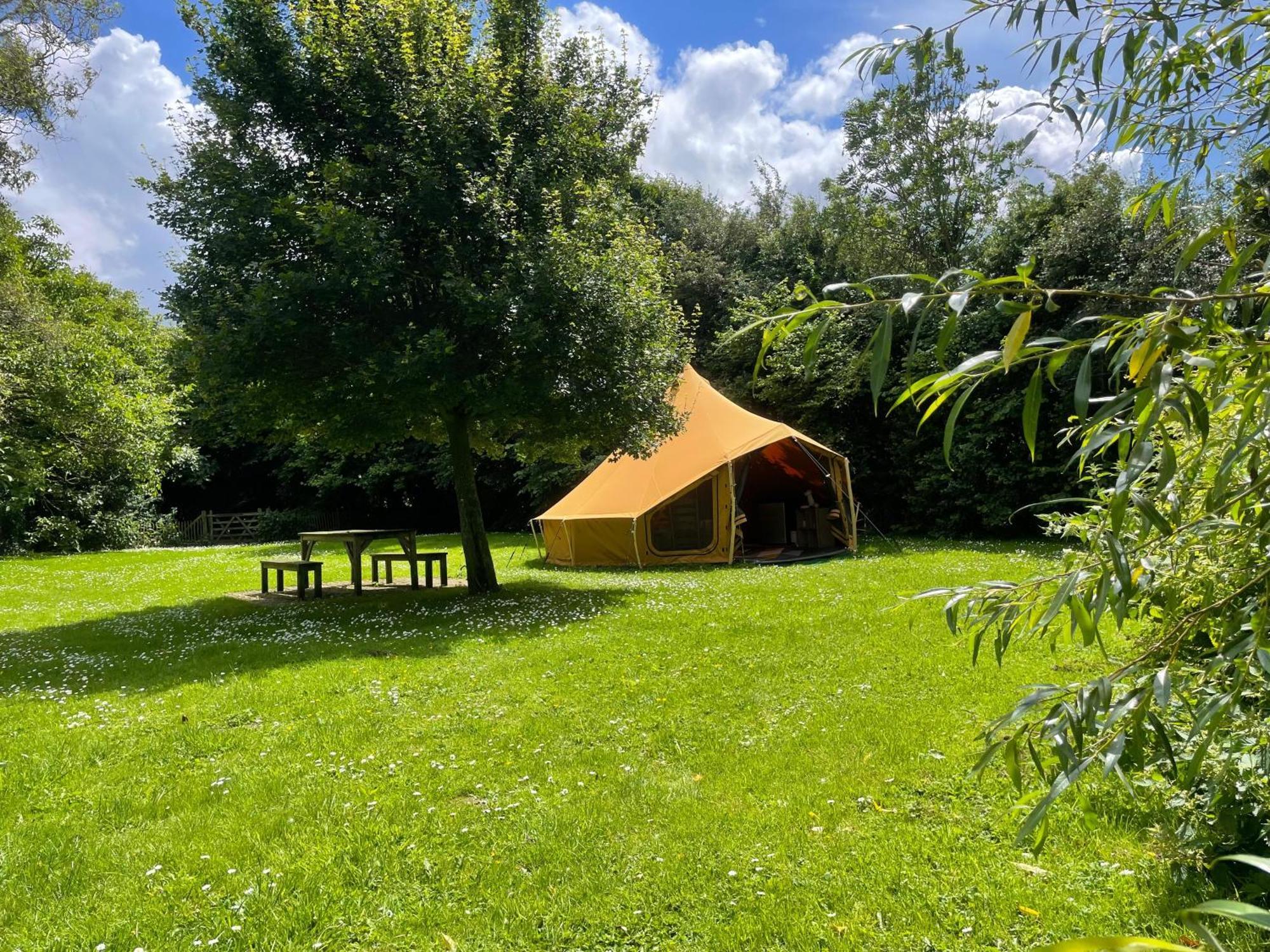 B&B 'T Zwaluwnest Heuvelland Exteriör bild